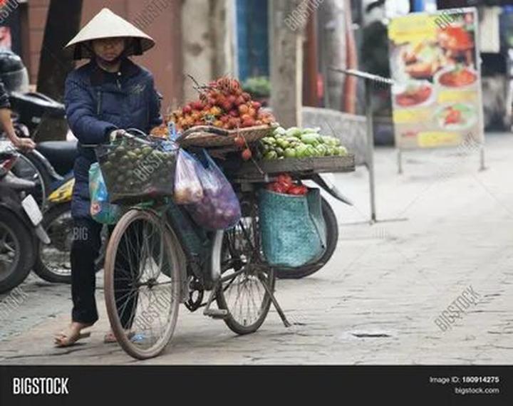 5 kiểu áo dễ